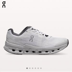 Womens On Running Cloudgo Sneakers